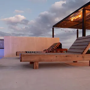 The Teodoro Appart hôtel
